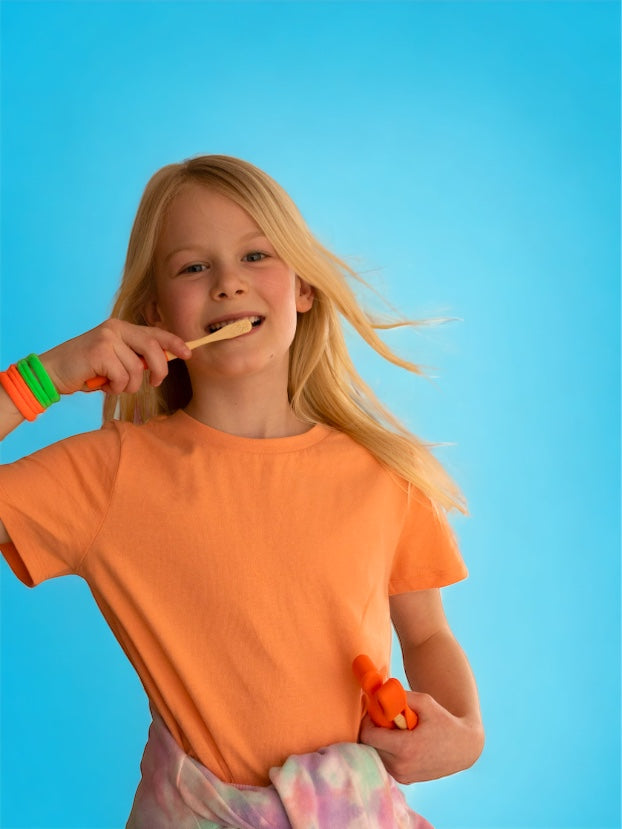 Kids Single Orange Citrus Burst Bamboo Toothbrush & Cover Set